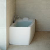 Folia: Bañera de Hidromasaje Confortable