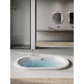 Opalia: Thermales Design in einer Whirlpool Badewanne