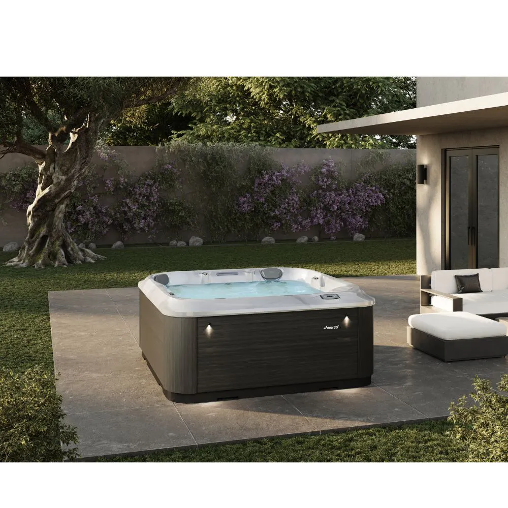 J-202™ dual lounge with 5 total seats