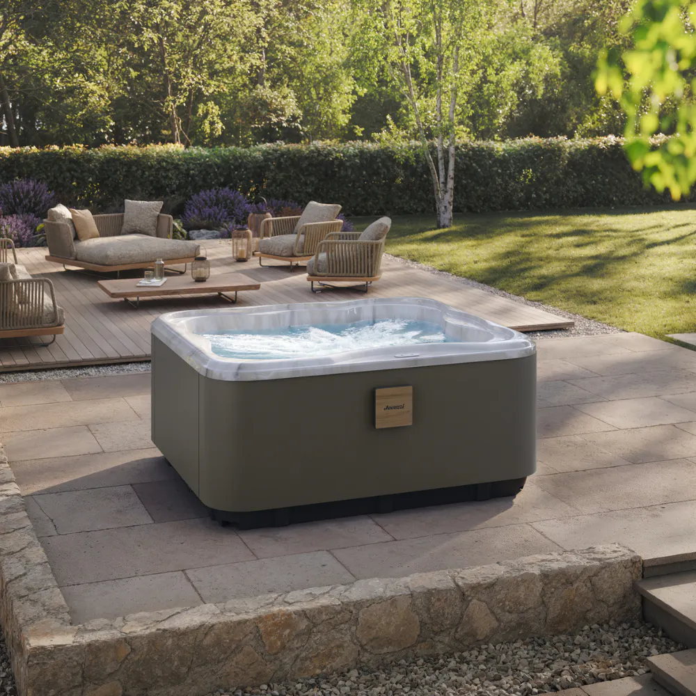 Lodge+ M Whirlpool Spa: perfekt f&uuml;r den h&auml;ufigen Einsatz im Hospitality-Bereichau