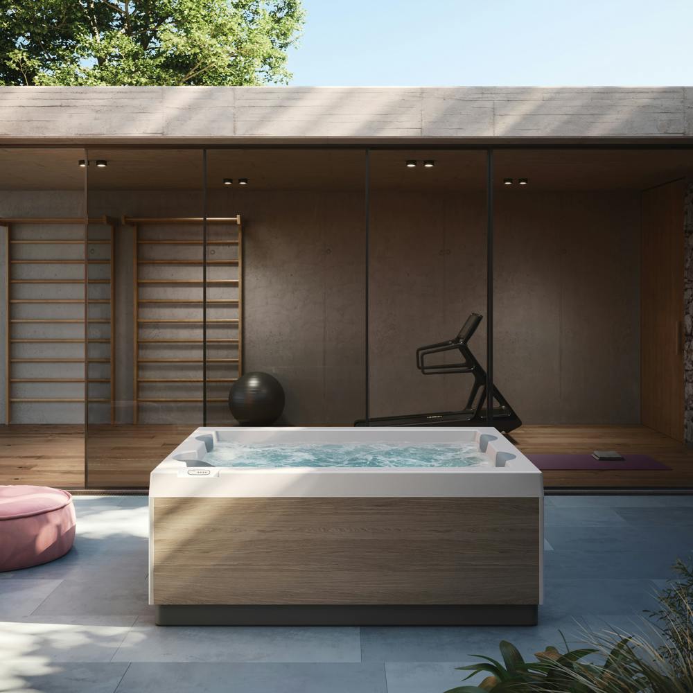 Unique: minimalist style with side-by-side seats ideal for couples