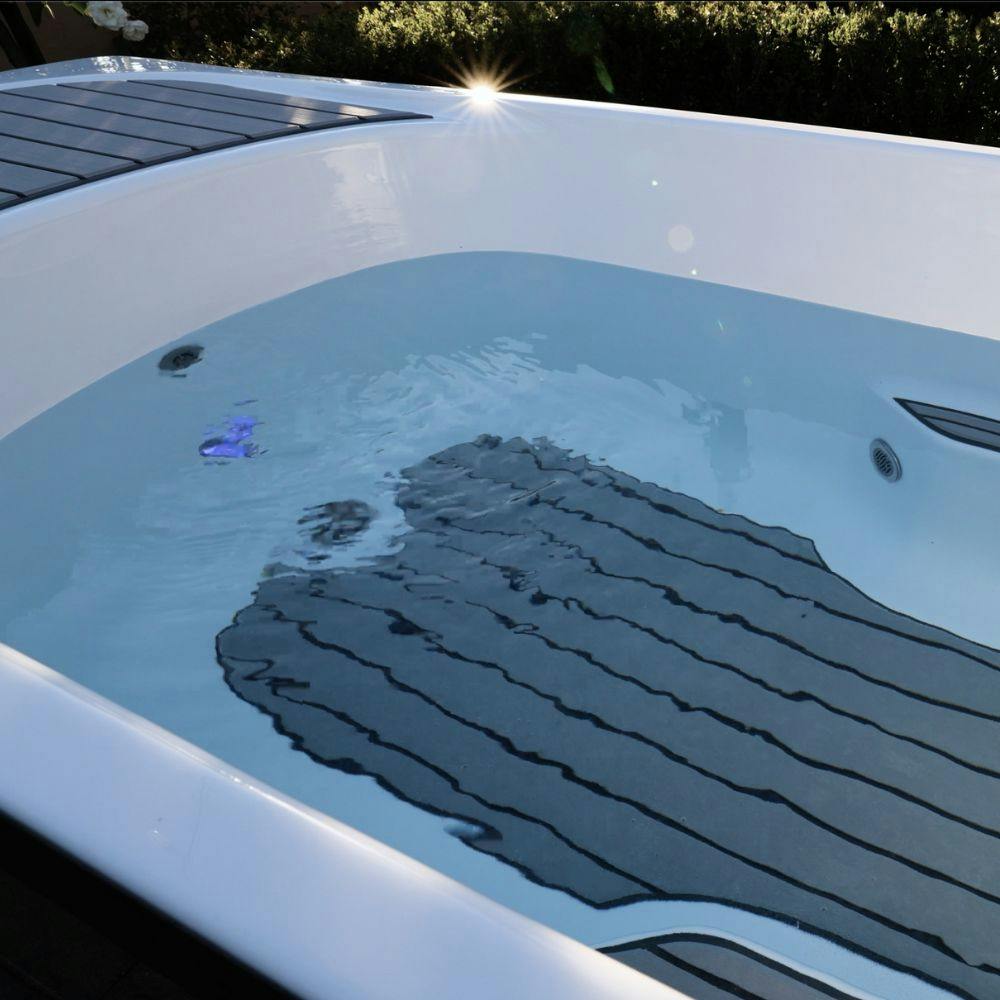 Kodiak™ Cold Plunge