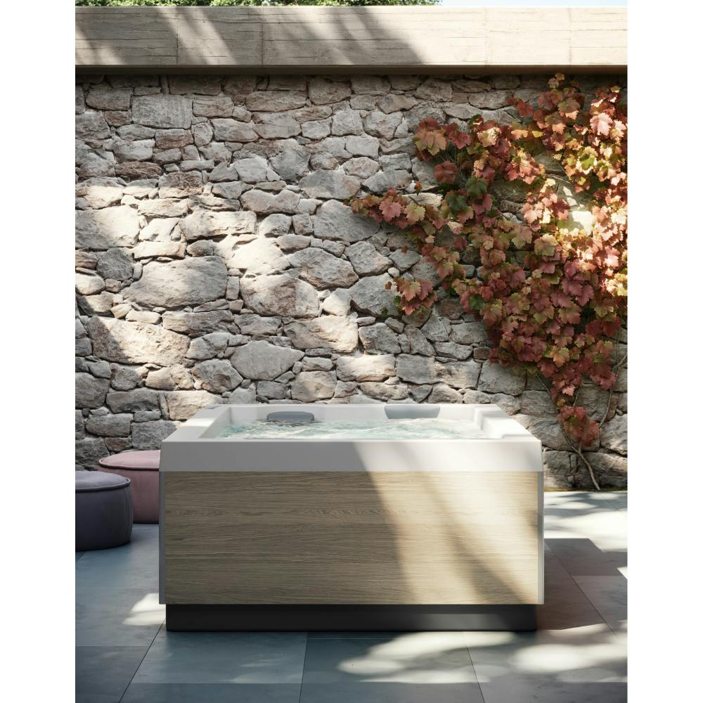 Unique: minimalist style with side-by-side seats ideal for couples