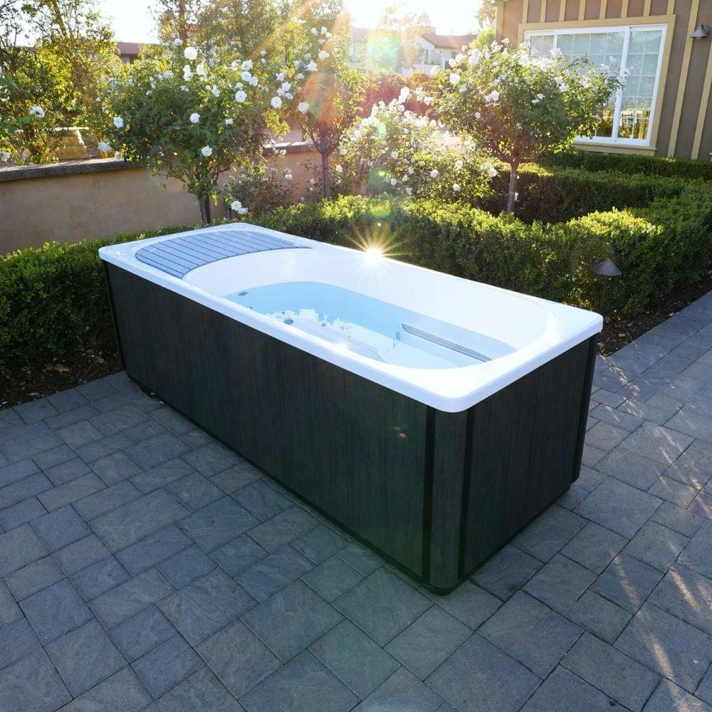 Kodiak™ Cold Plunge