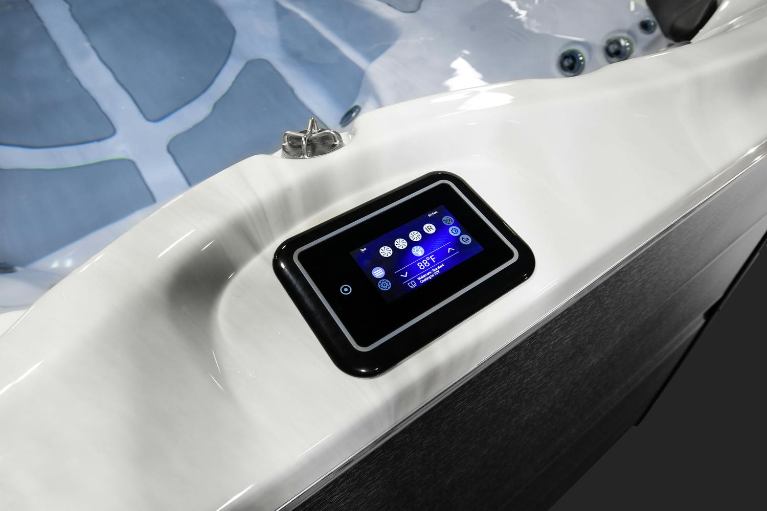 J-14 PowerPro™ | Jacuzzi.com | Jacuzzi®