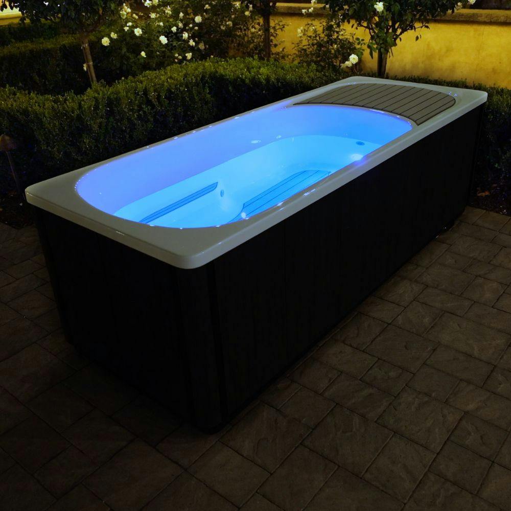 Kodiak™ Cold Plunge