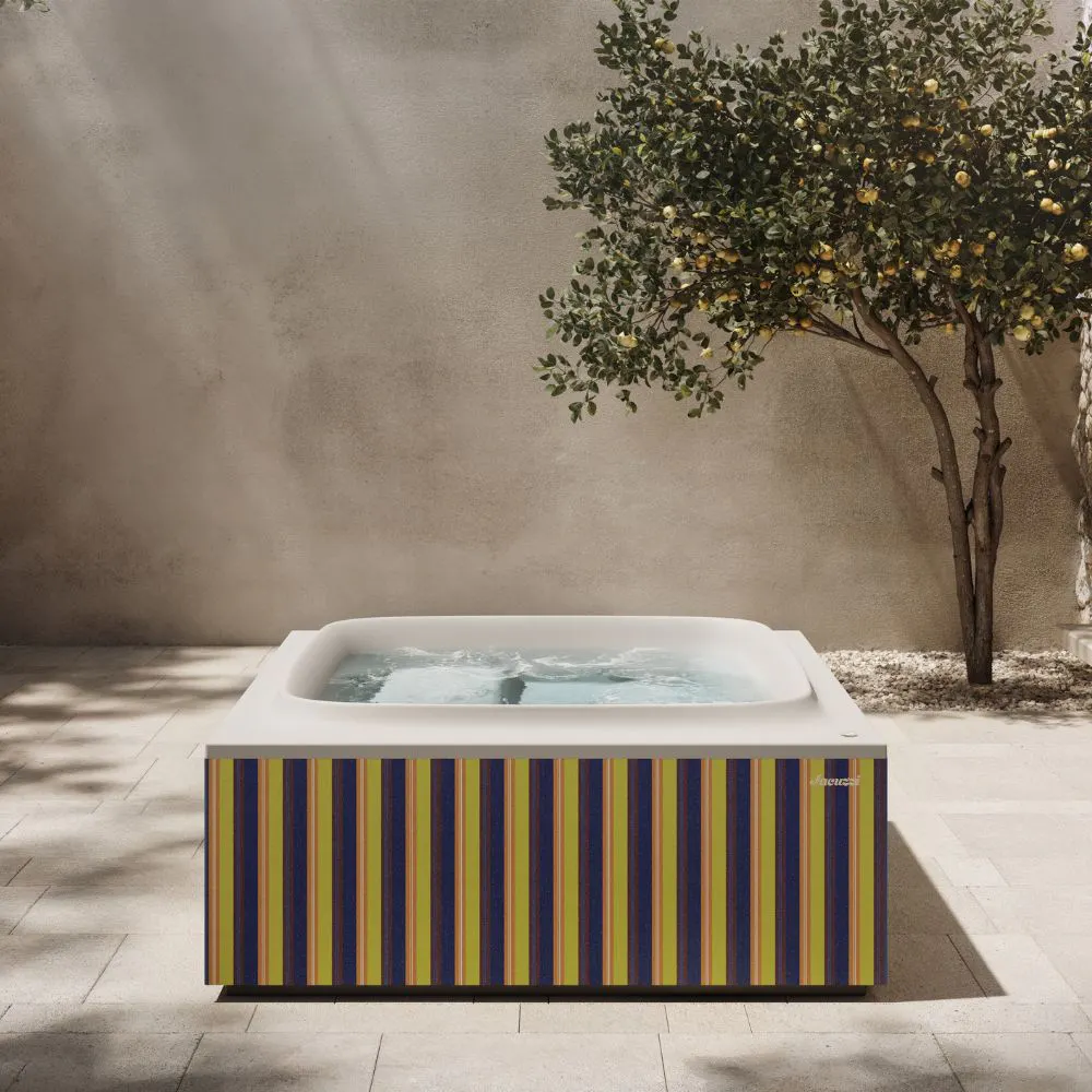 Wanna z hydromasażem Skylounge&reg;: Kompaktowa i Zewnętrzna