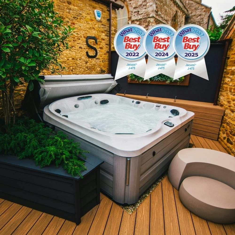 J-475&trade; Large Designer Hot Tub with Lounge Seat